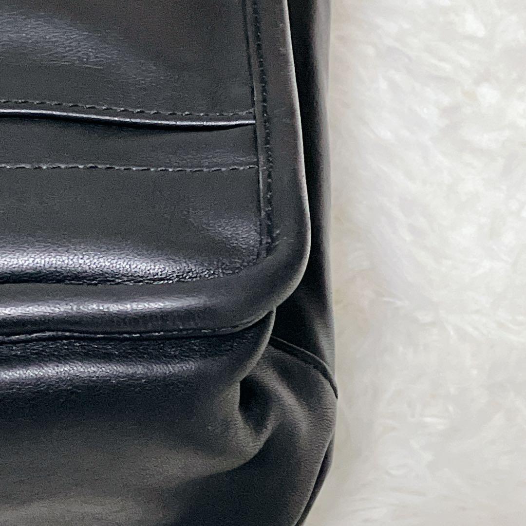 【超美品】TUMI カーフレザー大容量　ビジネスバッグ ブラック通勤　A4 PC