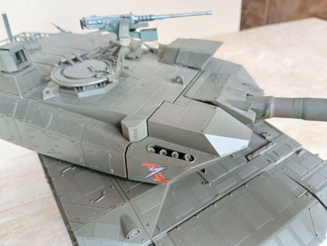 タミヤ 1/16 陸上自衛隊 10式戦車 フルオペレーション 組み立て済完成品