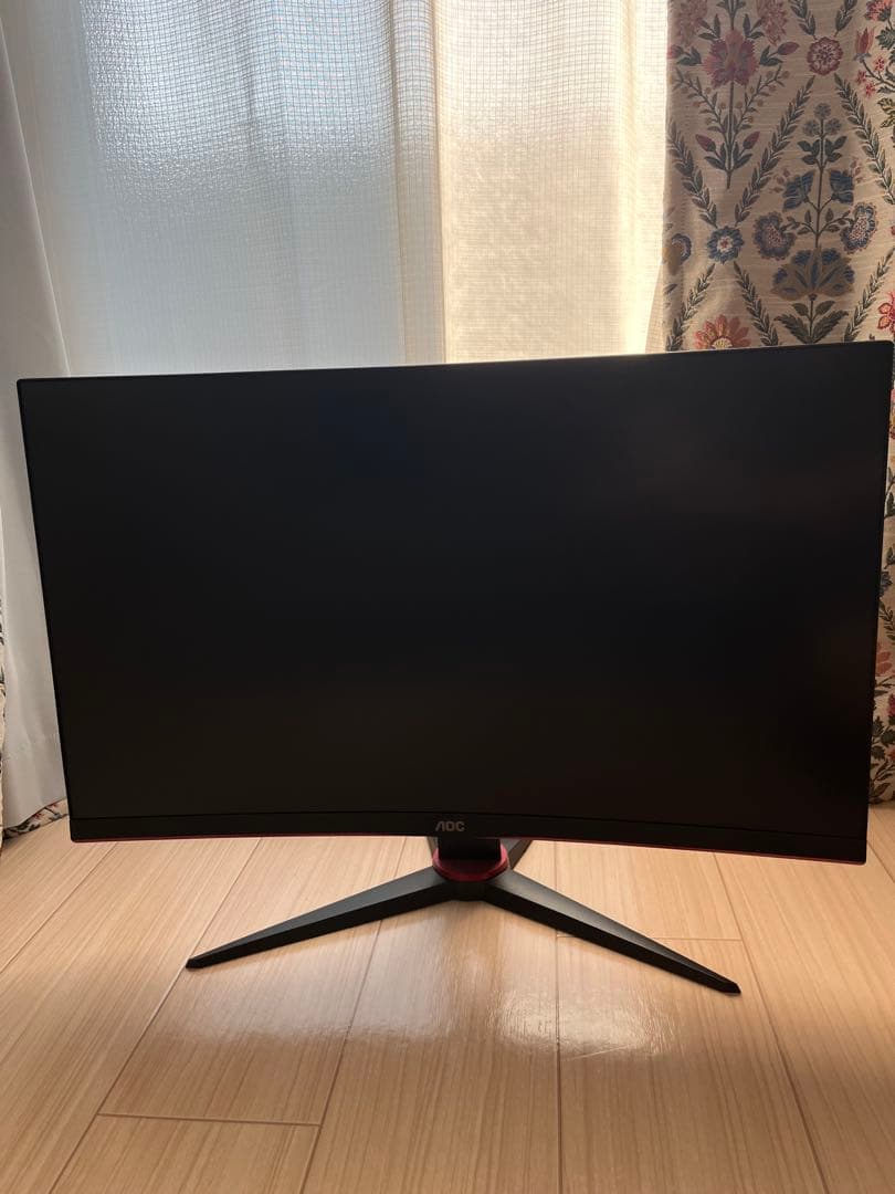 AOC 湾曲モニター 240hz 0.5ms 27インチ　美品