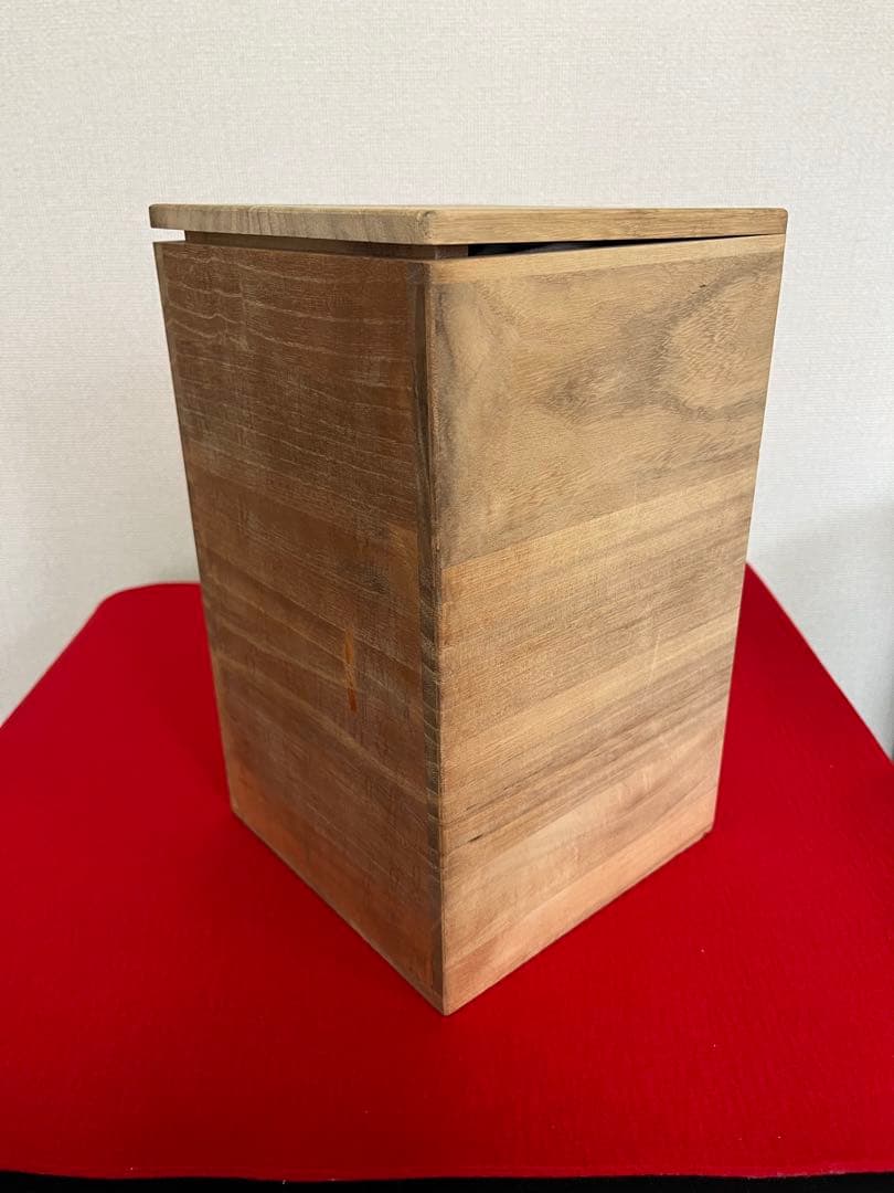 九谷の名工 三ツ井為吉作　 色絵 舟二人物図 花生　K322