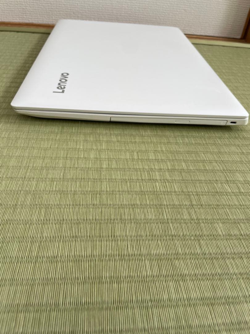 【美品・大容量1TB】Lenovo ideapad 320 ホワイト ノートPC