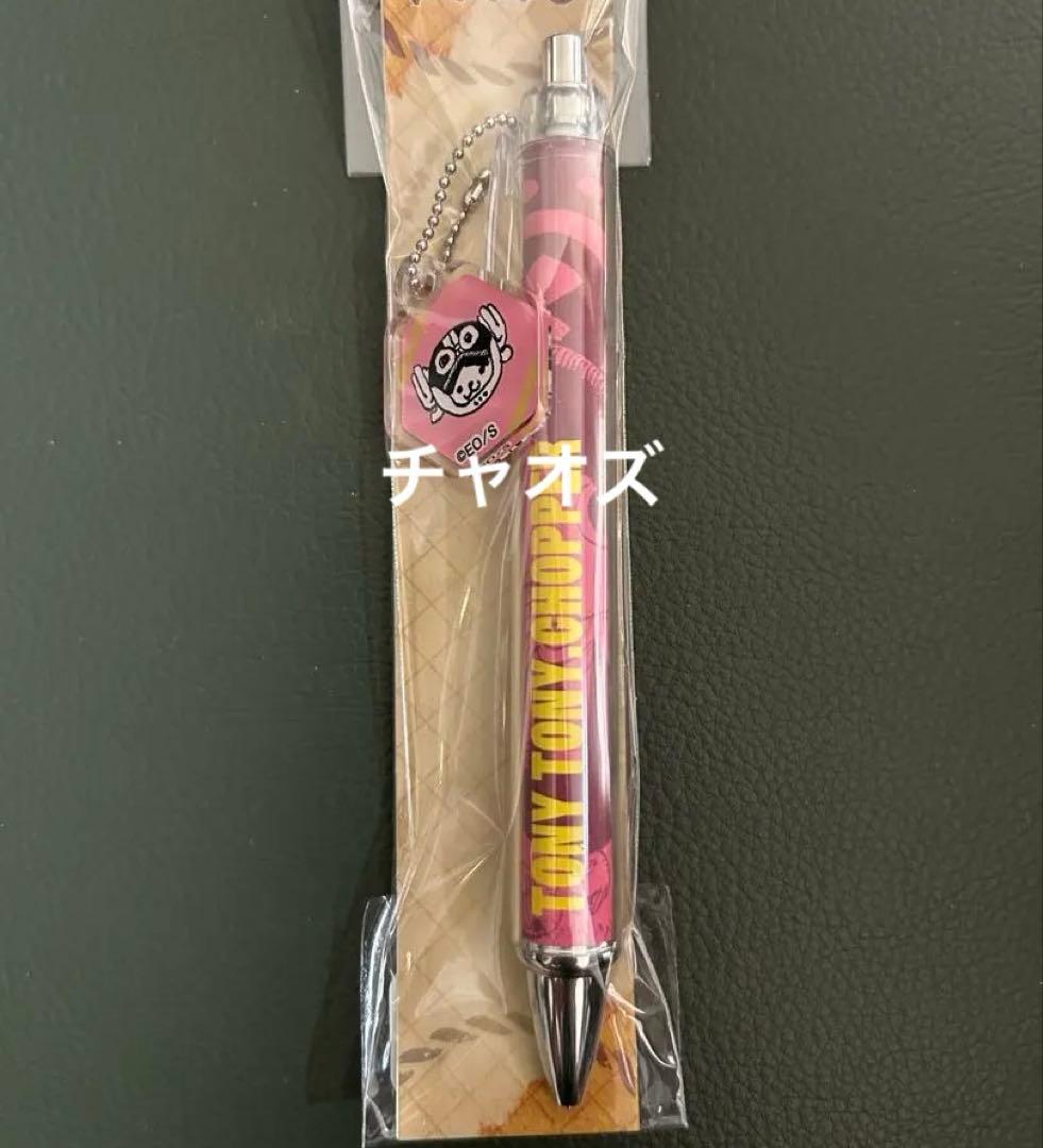 ワンピース チョッパー　バースデイ　缶バッジ　アクリルスタンド他