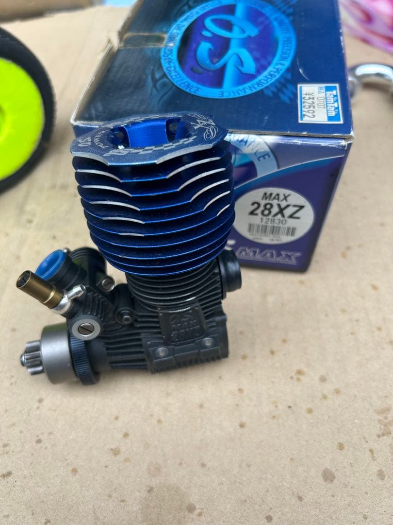 インファーノMBX5R ラジコンカー OS MAX28ZXエンジン付き