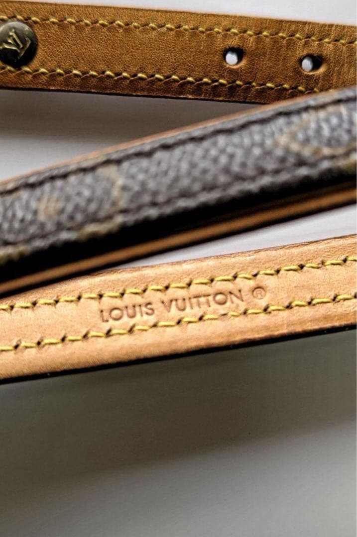 ルイヴィトン　モノグラム　リード　首輪　LOUIS VUITTON