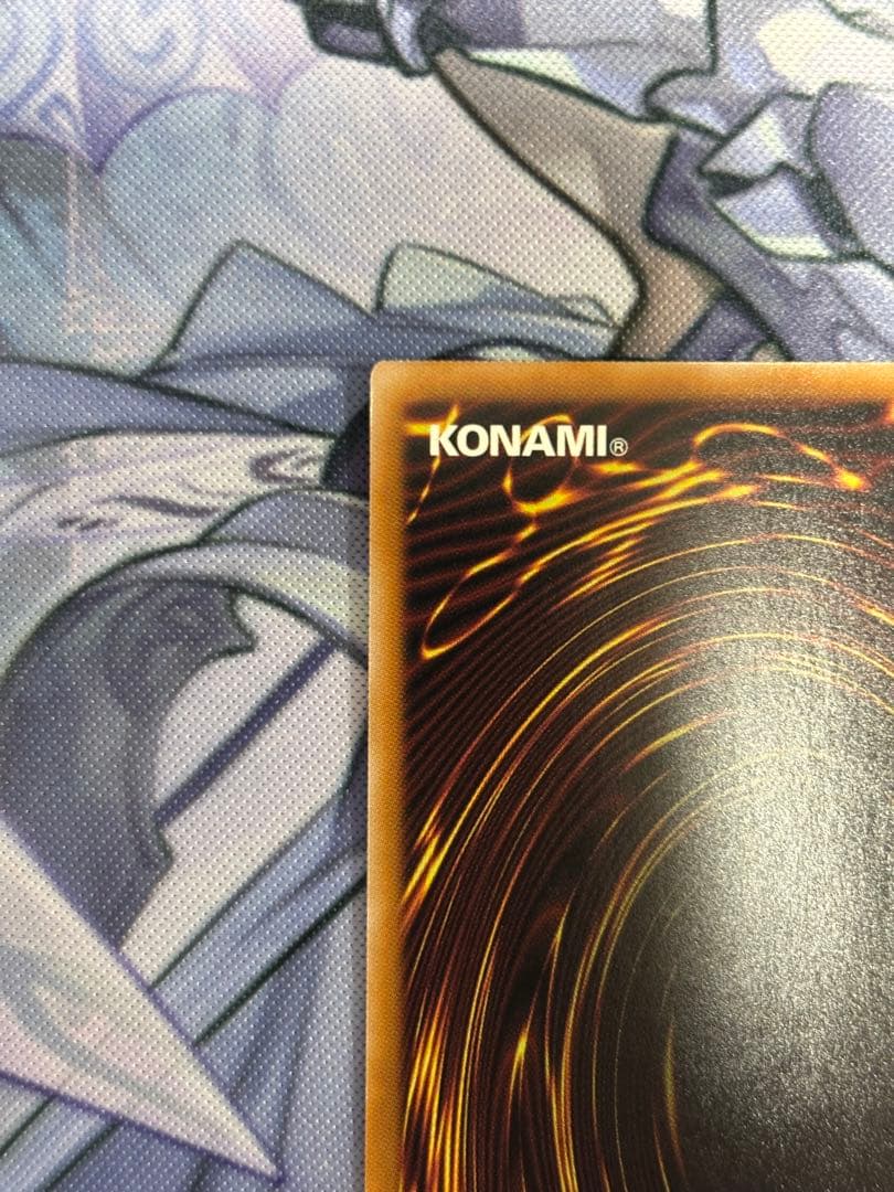 魔術師の弟子ブラックマジシャンガール　美品　センタリング良　ワンオーナー