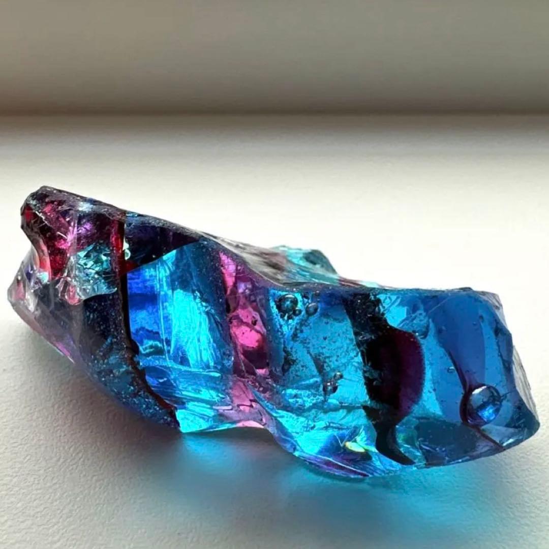 アンダラクリスタル　シェラネバダ　マルチカラー　27.9g 虹　青　紫　ピンク
