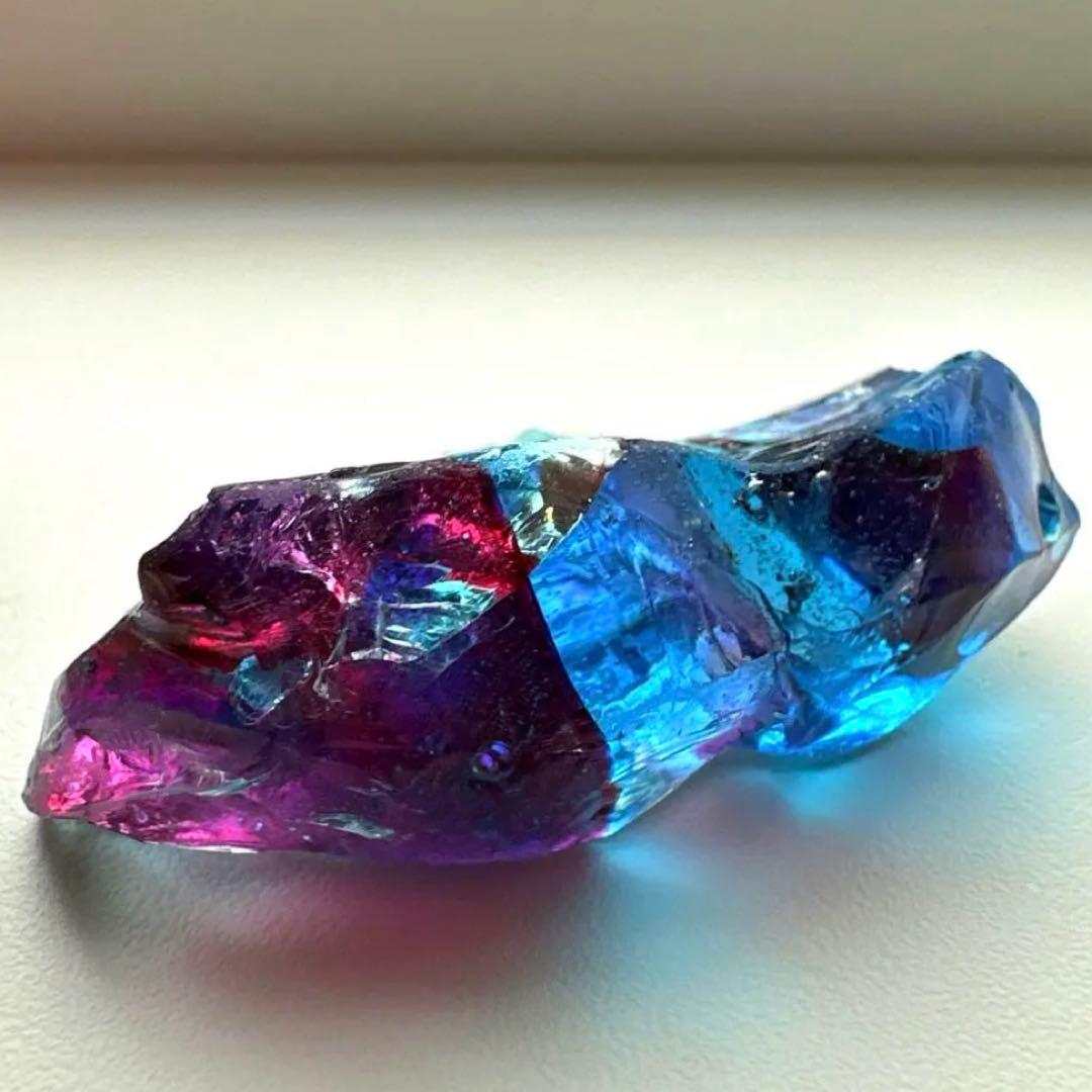 アンダラクリスタル　シェラネバダ　マルチカラー　27.9g 虹　青　紫　ピンク