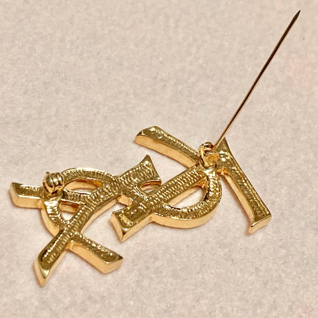 イヴサンローラン ヴィンテージ ブローチ カサンドラ YSLロゴ