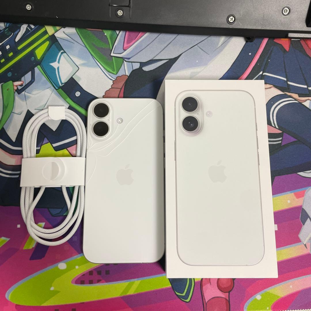 iPhone17 256GB SIMフリー ホワイト 中古 月曜まで