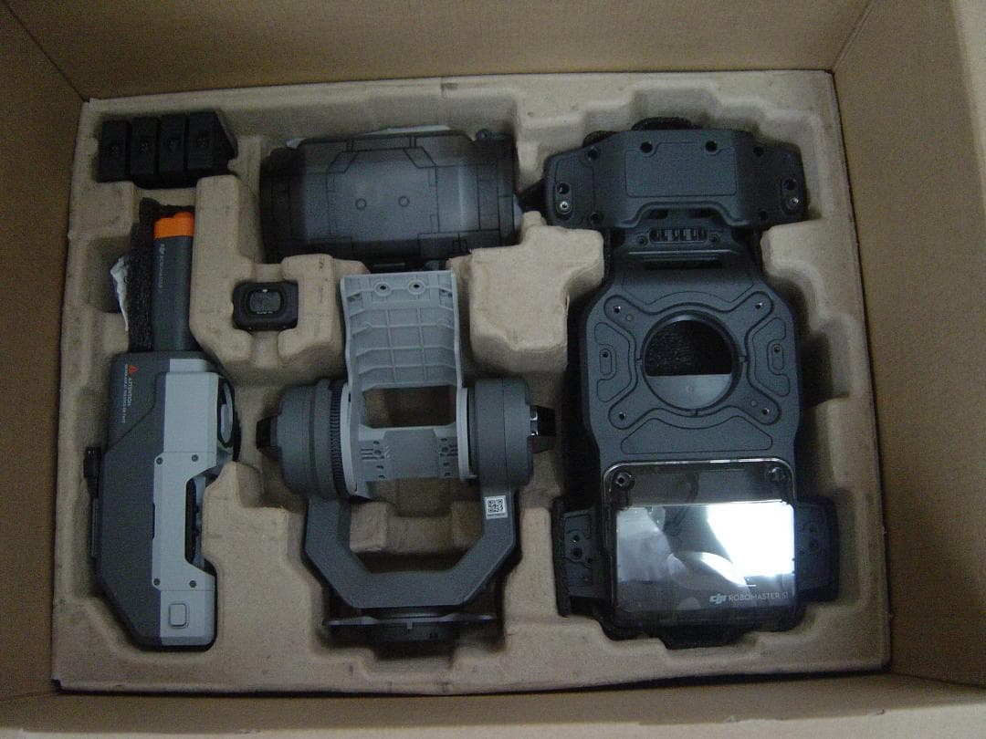 おまけ付き！！　DJI RoboMaster S1 (JP) 【未組み立て】