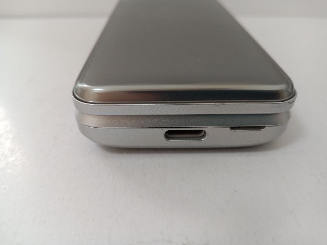 ☆ Y!mobile DIGNO ケータイ3 903KC シルバー