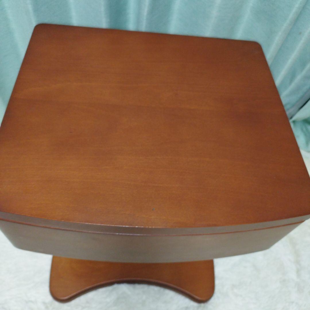 レトロ　サイドテーブル　ナイトテーブル