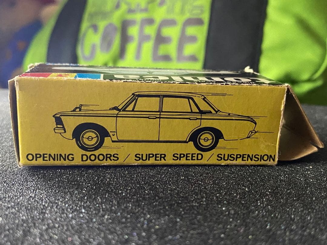 トミカ No.3 クラウンスーパーデラックス 1Aホイール 黒箱 箱付き