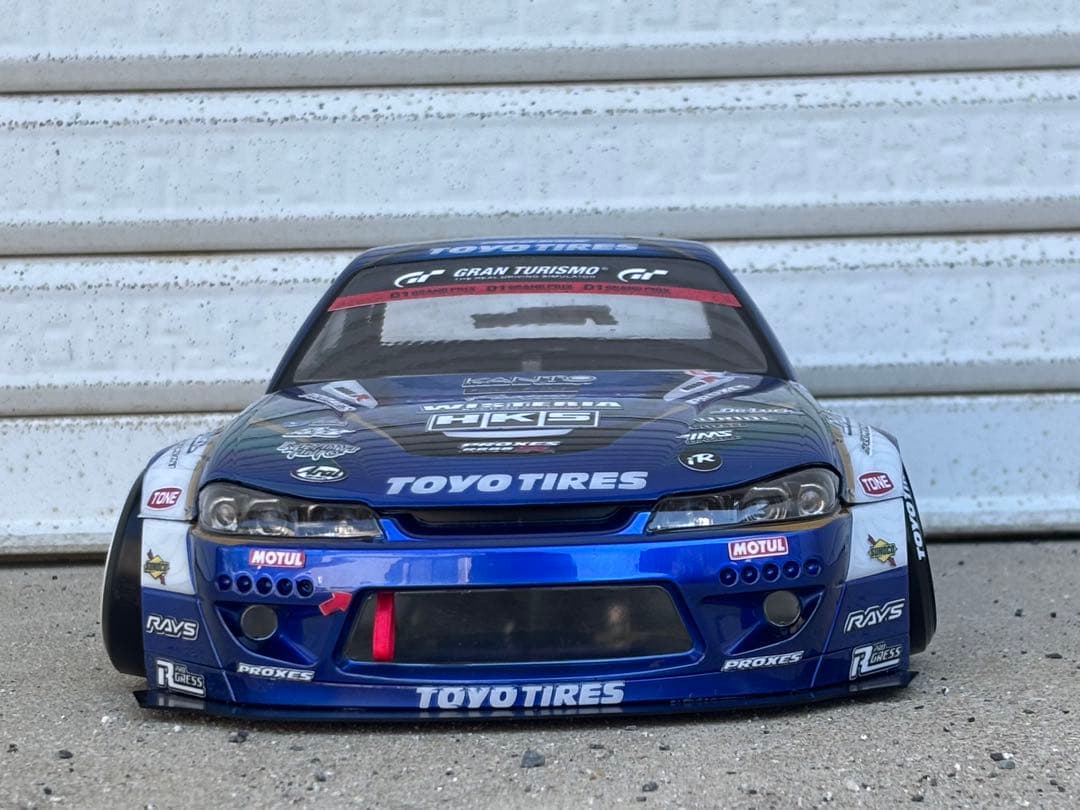 アディクション PANDEM シルビアs15 ラジコンボディ 塗装済未走行