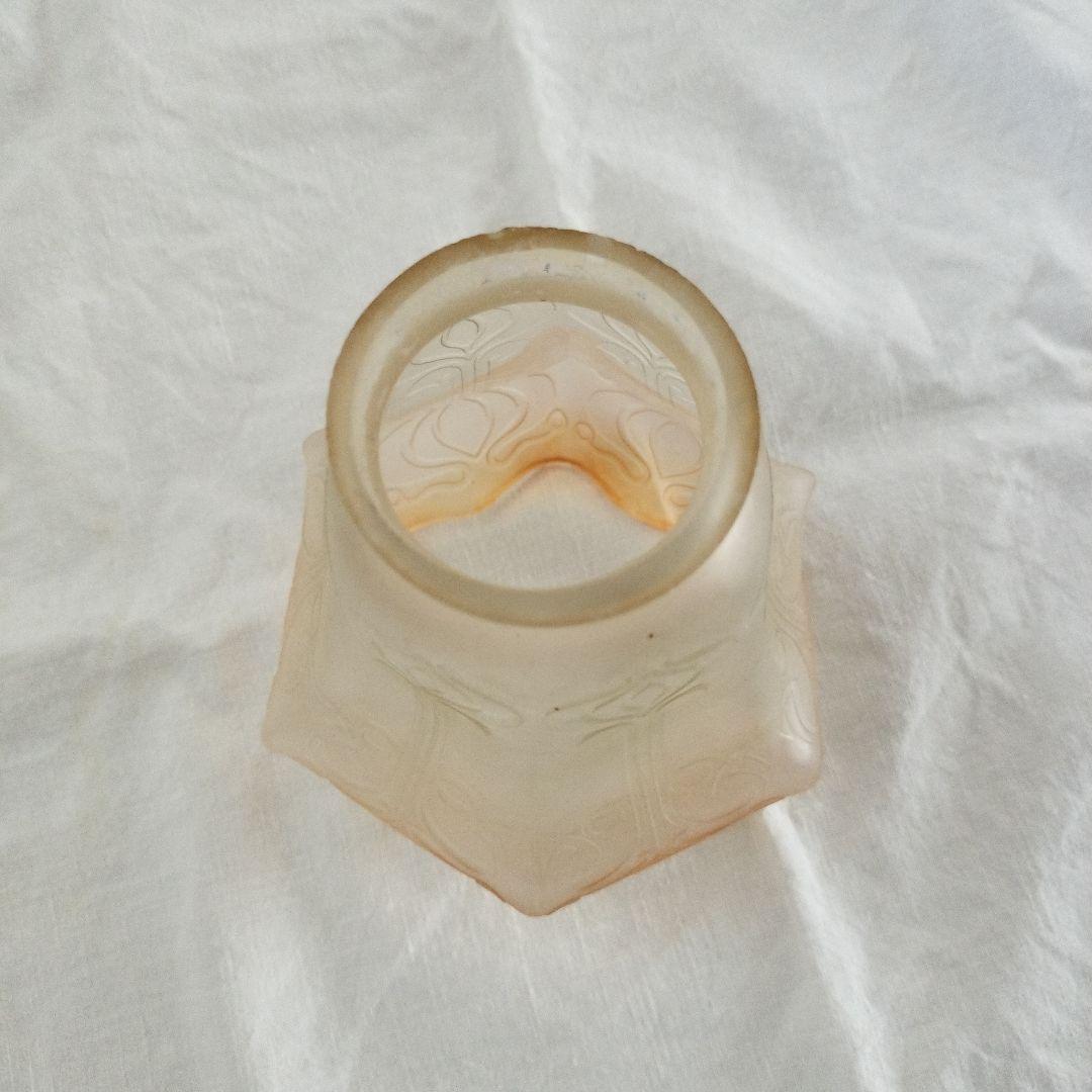 ※Q太郎さま専用※イギリス製　古いガラスランプシェード１点