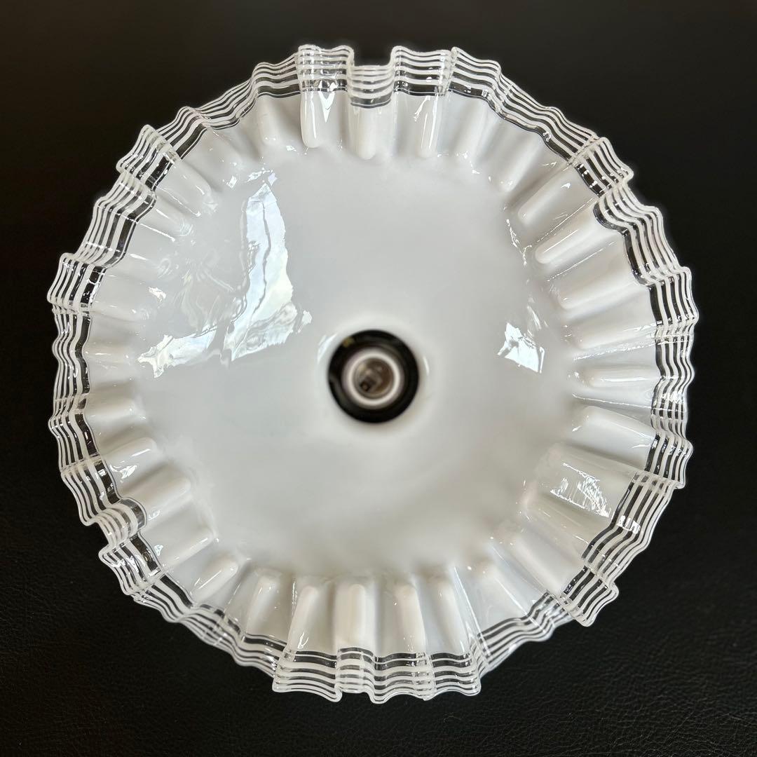 フランスアンティーク・フリルガラスランプシェード ミルクガラス＆フリルウエーブ