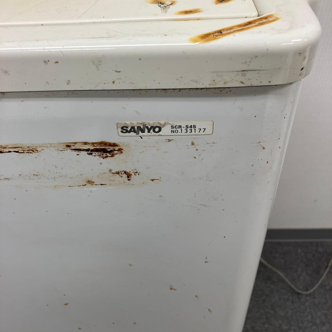 サンヨー Sanyo 冷凍庫 冷凍ストッカー フリーザー 43L 業務用　飲食店