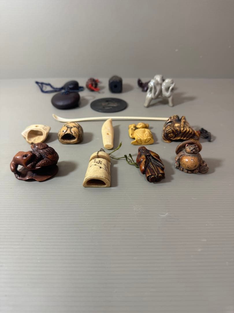 2918 時代提げ物 根付 合計17点　天然素材　時代物