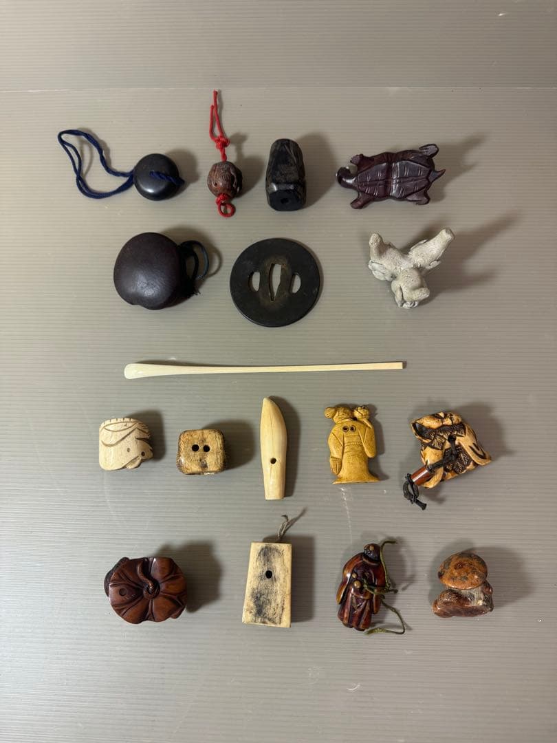 2918 時代提げ物 根付 合計17点　天然素材　時代物