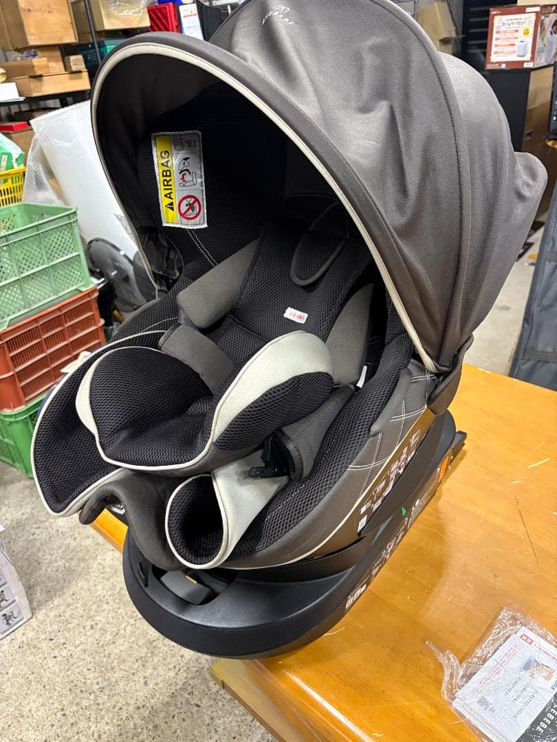 エールベベ クルット4i グランス BF882 ISOFIX チャイルドシート