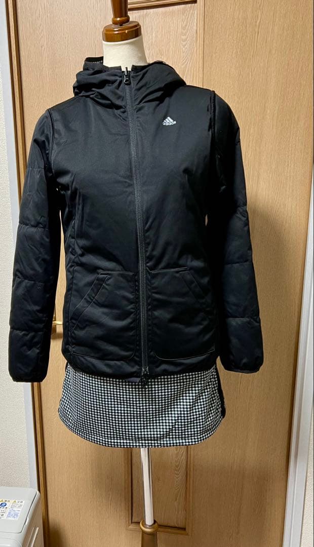 アディダスゴルフ リバーシブル中綿上下セット M ブラック×チェック｜軽量・美品