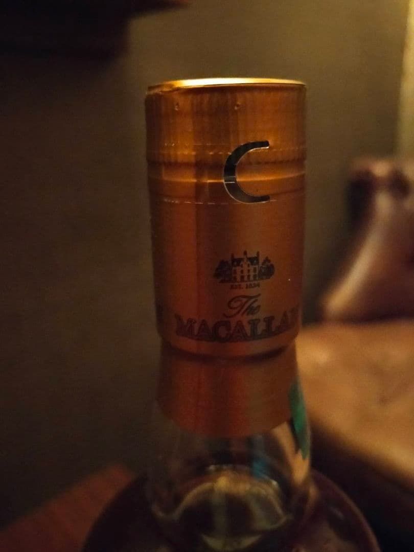 ザ・マッカラン１０年シェリーオークカスク
