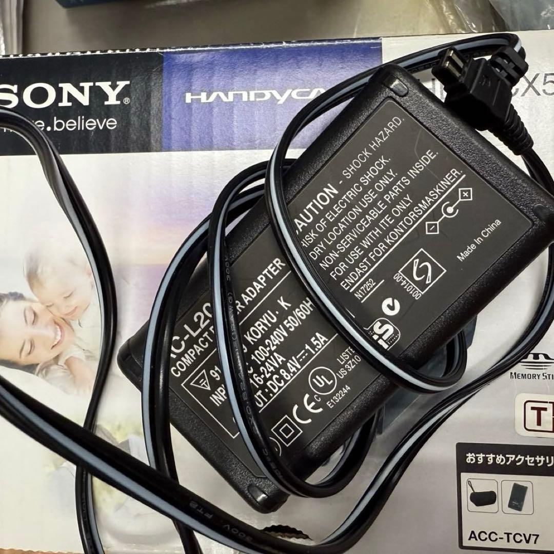 SONY HDR-PJ590ビデオカメラ 中古品