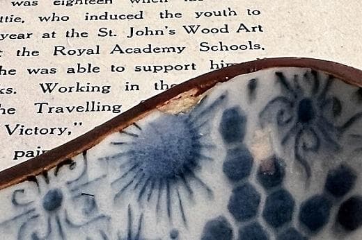 品番　t-0394 古伊万里　菱形皿A　染付　紙刷り印判　印判　渦福　角福　時代