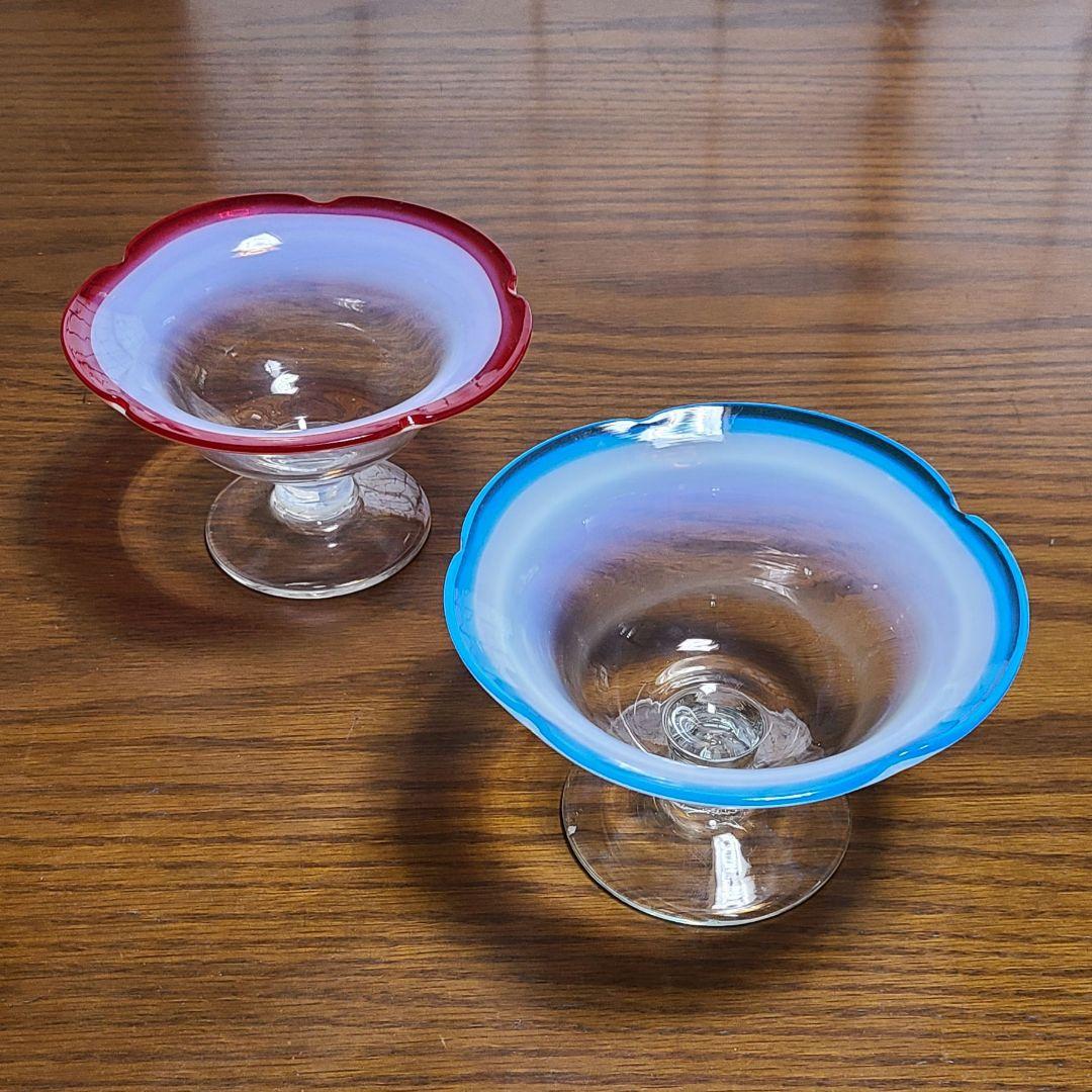 アンティーク　大正～昭和　乳白色　氷グラス　赤/青暈し　吹きガラス