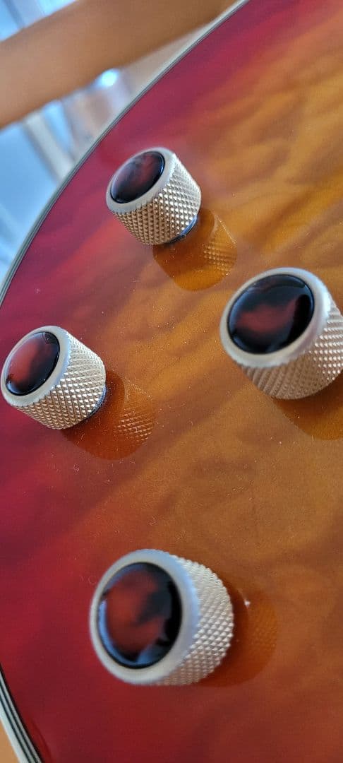 ギター Epiphone PROPHECY PLUS LES PAUL CUSTOM