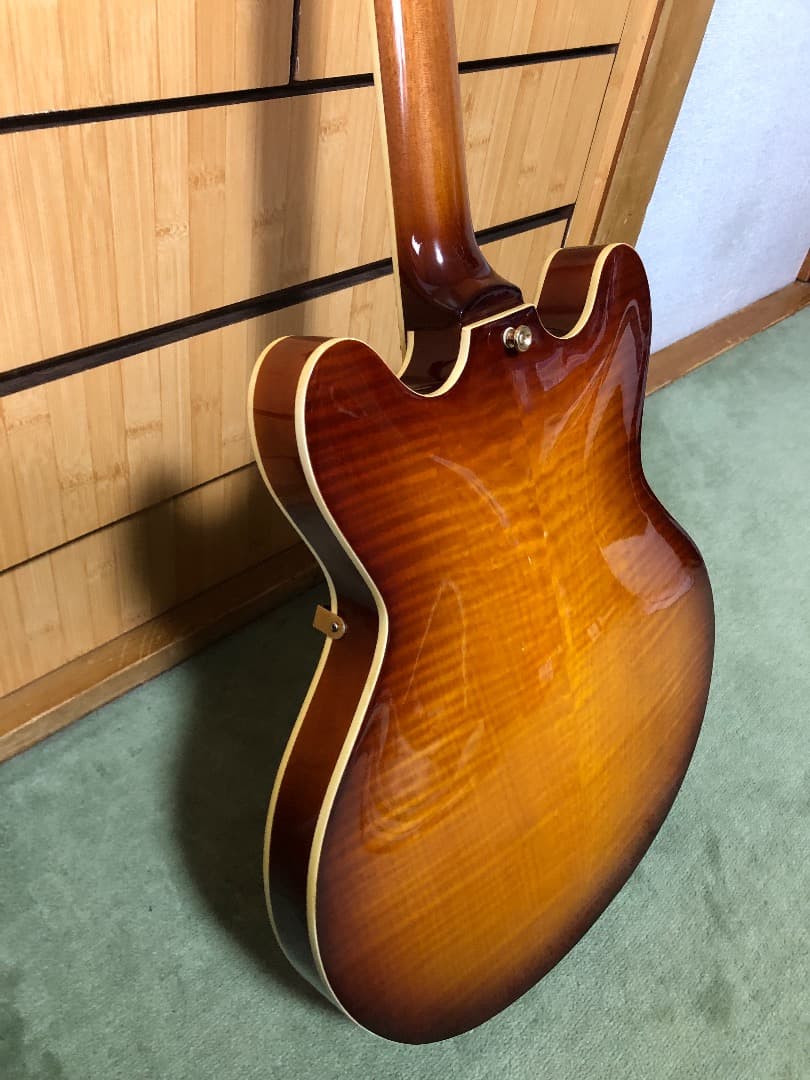 ES335タイプモデル　チブソン　使えます