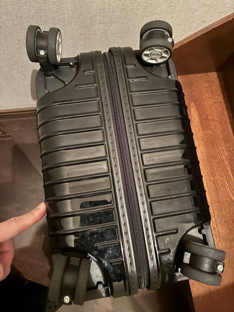 RIMOWA リモワ サルサデラックス 37L ブラック 4輪