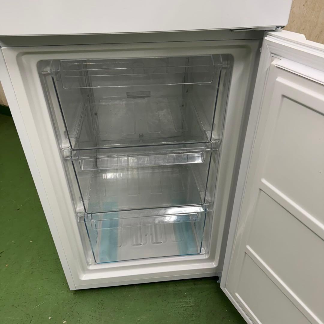 198 冷蔵庫　大型　中型　200L〜300L 右開き　極美品　最新モデル　格安