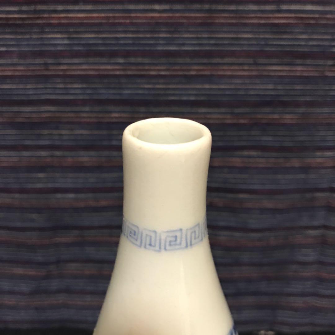 珍品形　江戸期古伊万里（切込焼？）　小瓶形柳図徳利　本物保証