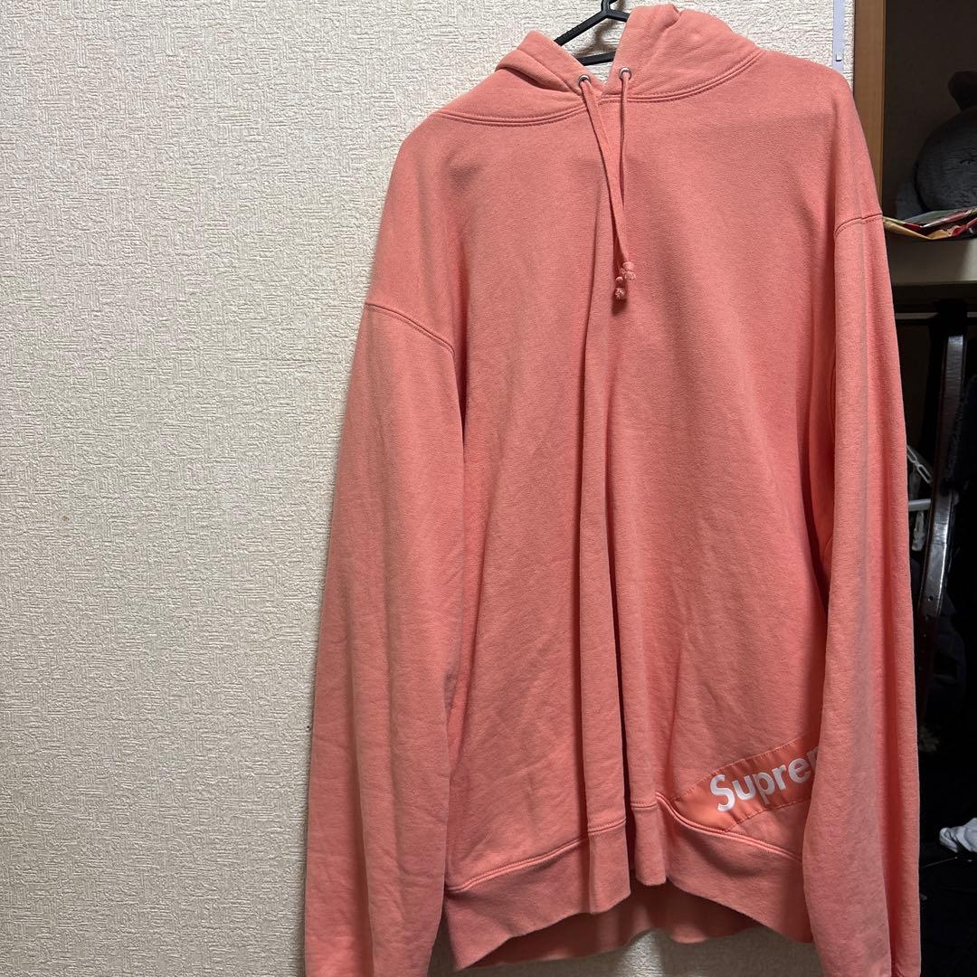 Supreme ピンク フード付きパーカー