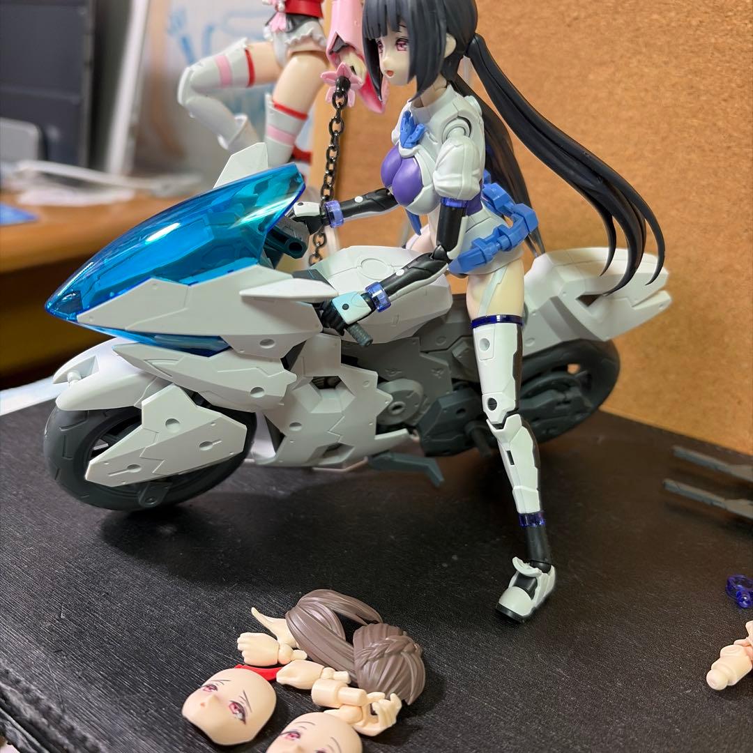 30msプラモデルジャンク シュレミ等&エグゼビークル（ブーストブレイクバイク）