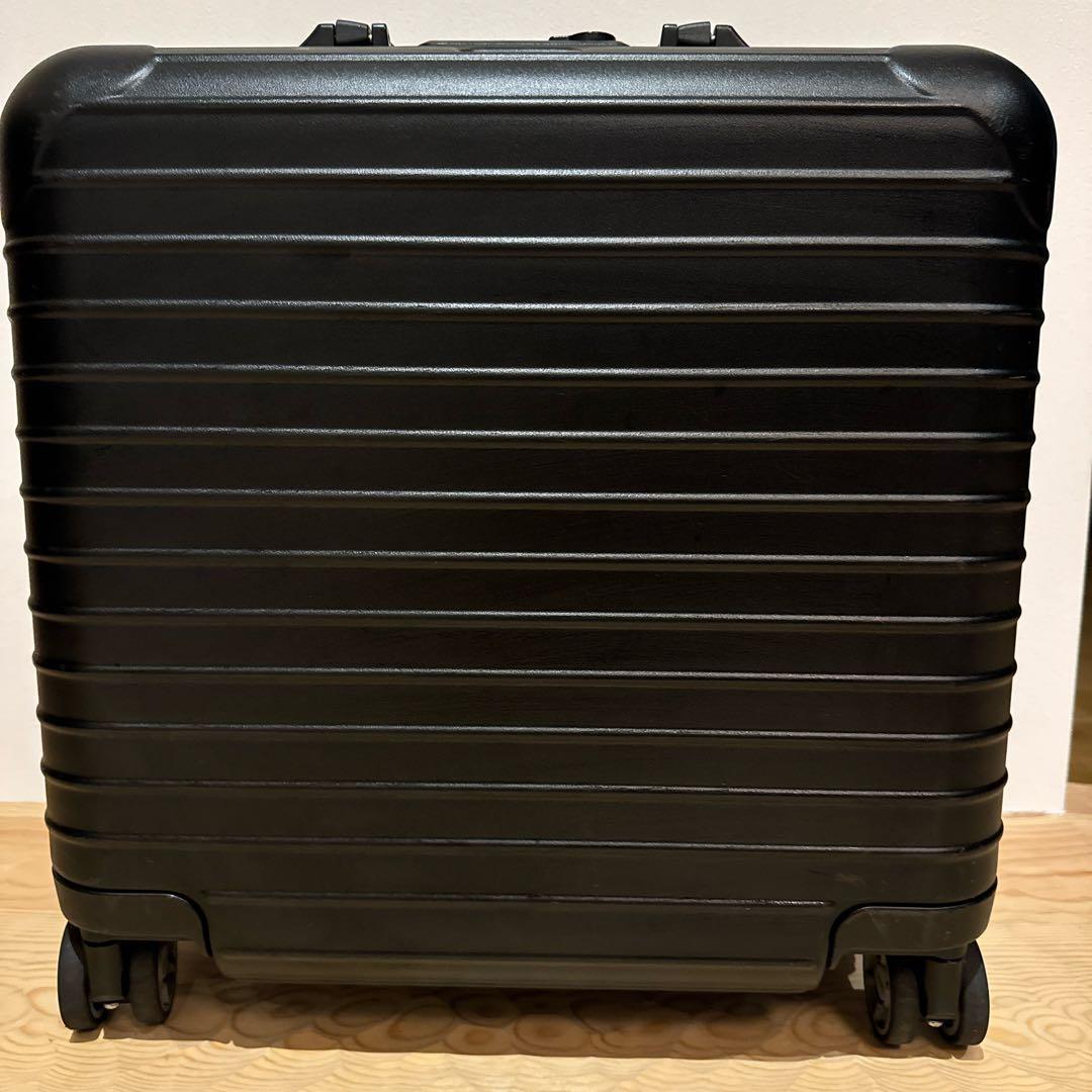 RIMOWA 四輪　サルサデラックス トロリーケース ブラック　リモワ