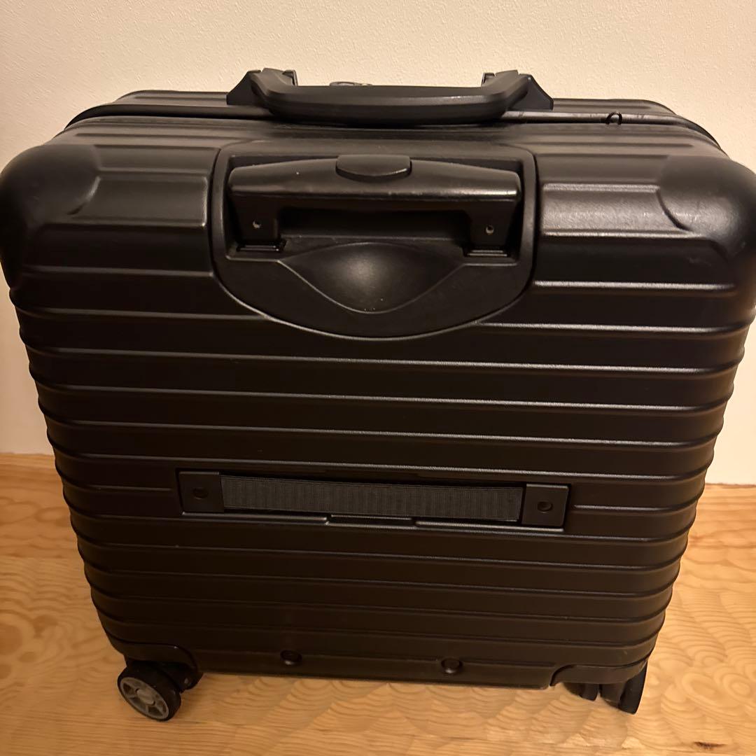 RIMOWA 四輪　サルサデラックス トロリーケース ブラック　リモワ