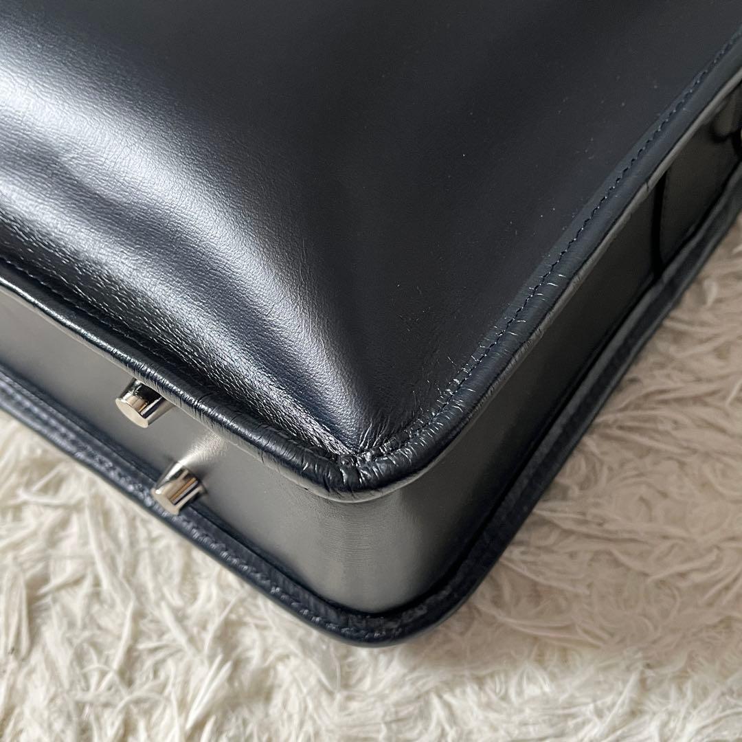 未使用✨ウォームクラフツマニュファクチャー　ブリーフケース　ホースハイド