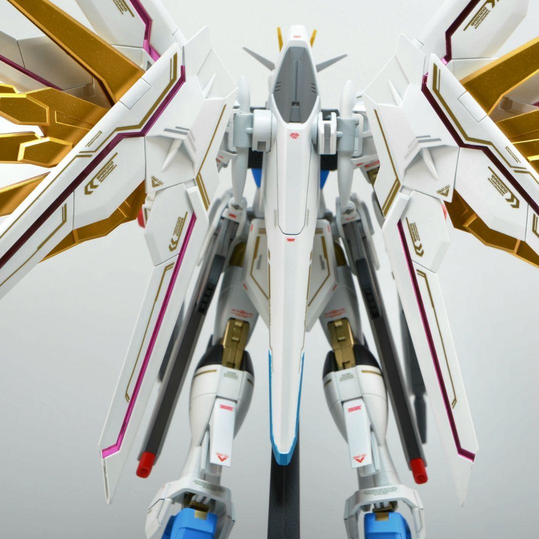 HG マイティーストライクフリーダムガンダム 塗装 完成品 ガンプラ
