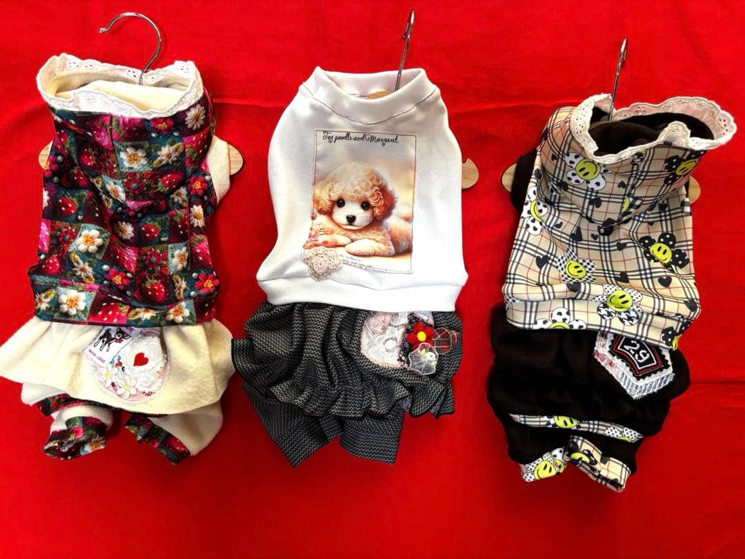 ハンドメイド犬服　新作セール　男の子用　スカート付き　ロンパース　完成品3点