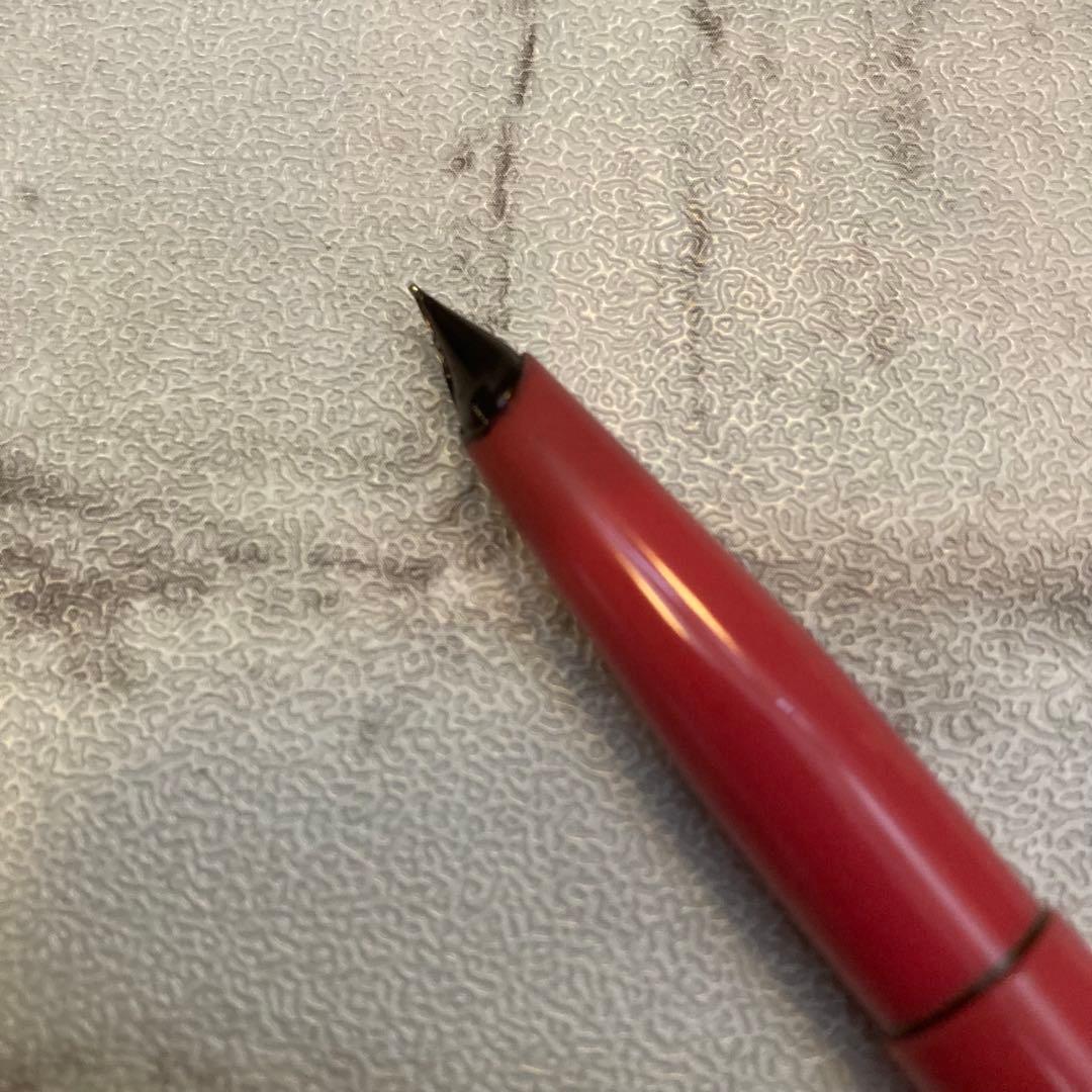 シルバー・ピンクの万年筆 2本セット