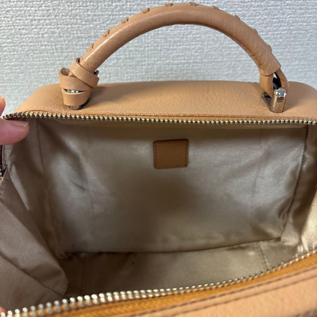 土屋鞄　クラルテ スウィングミニショルダー 斜め掛け　バッグ