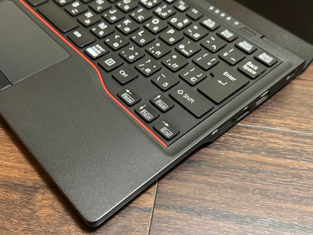 LIFEBOOK U6312/J Core i5 1245U メモリ32GB