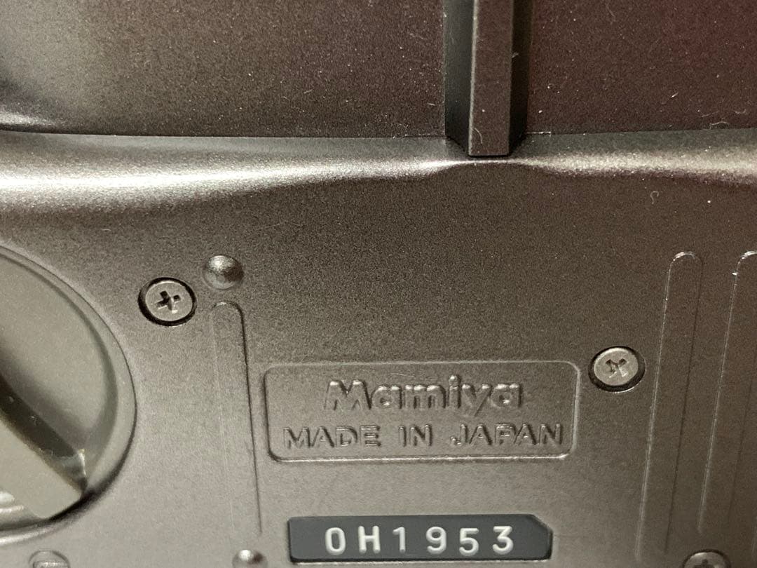Mamiya 7 フィムルカメラ
