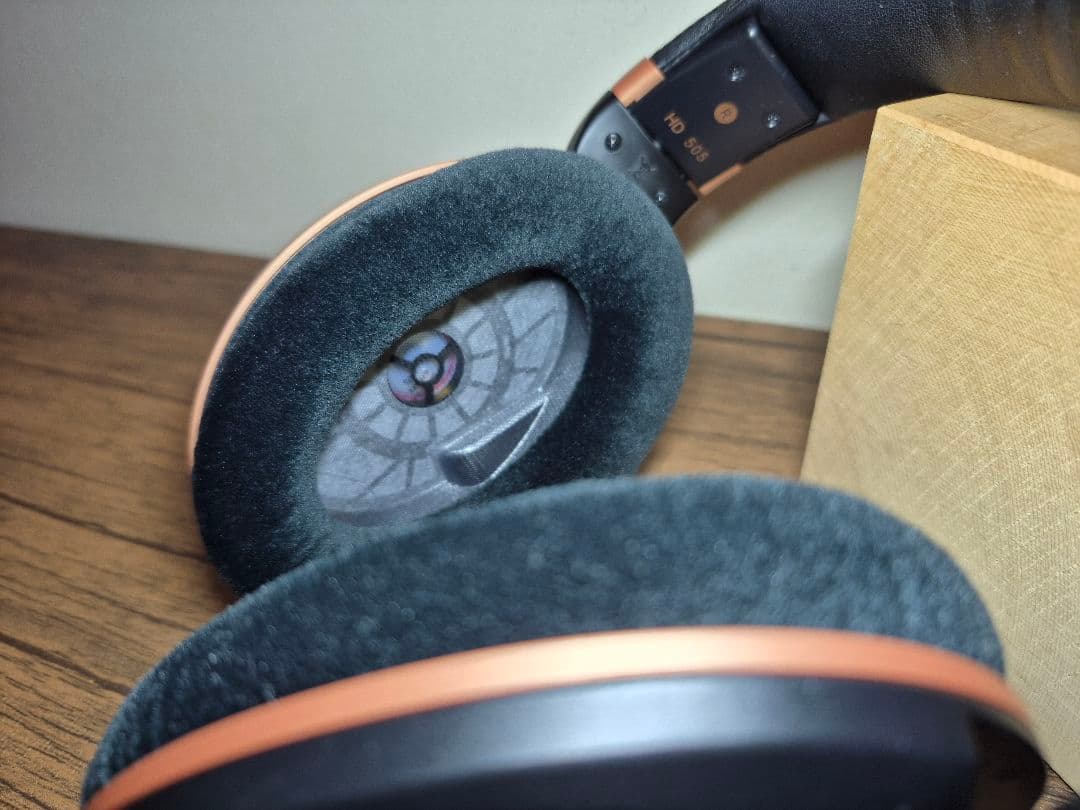 M*X様 SENNHEISER HD505 開放型 有線ヘッドホン