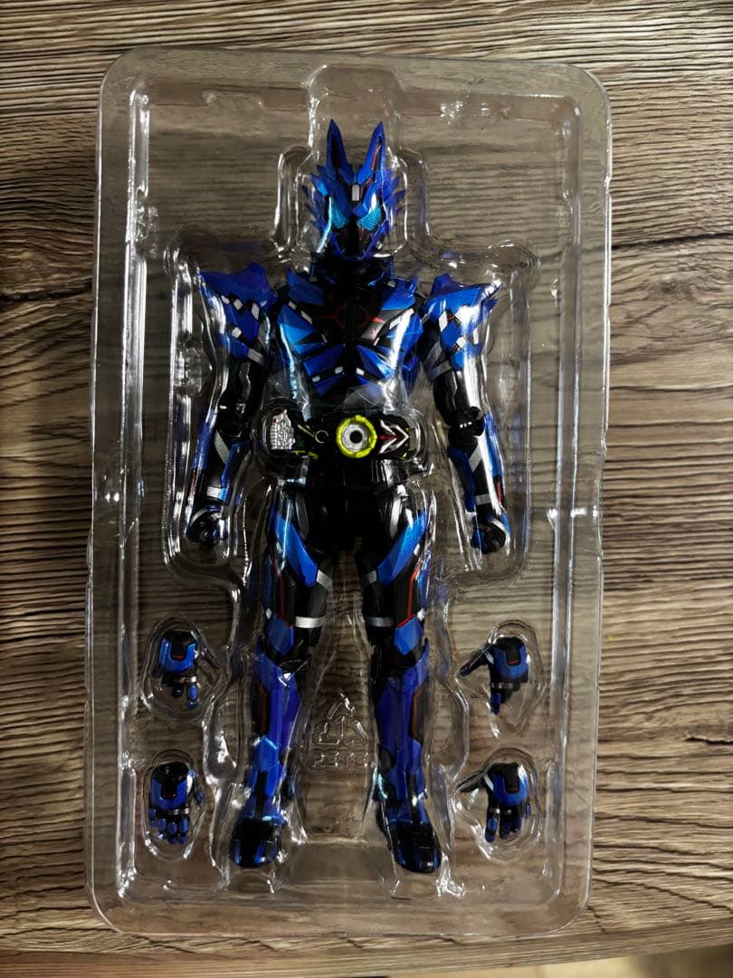 s.h.figuarts 仮面ライダーアークワン　4体セット販売