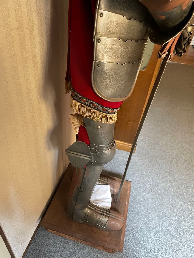 秀ちゃんさん専用最終価格　西洋甲冑実物大180センチ