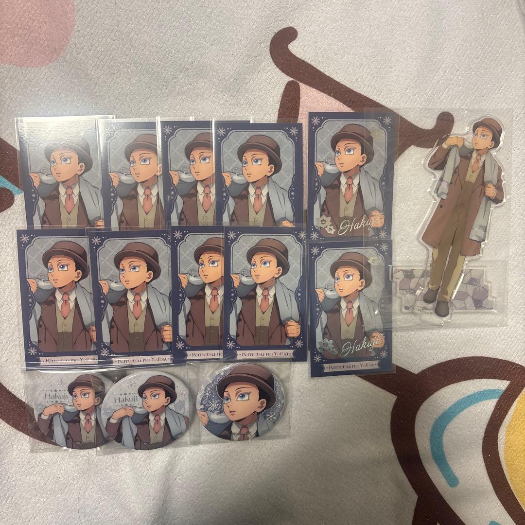 鬼滅の刃　AGF チェキ風ブロマイド アクスタ 缶バッジ　狛治