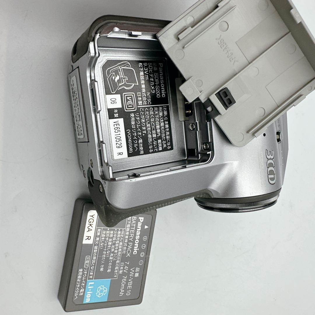 【美品】Panasonic SDR-S200-S ビデオカメラ 本体、付属品一式